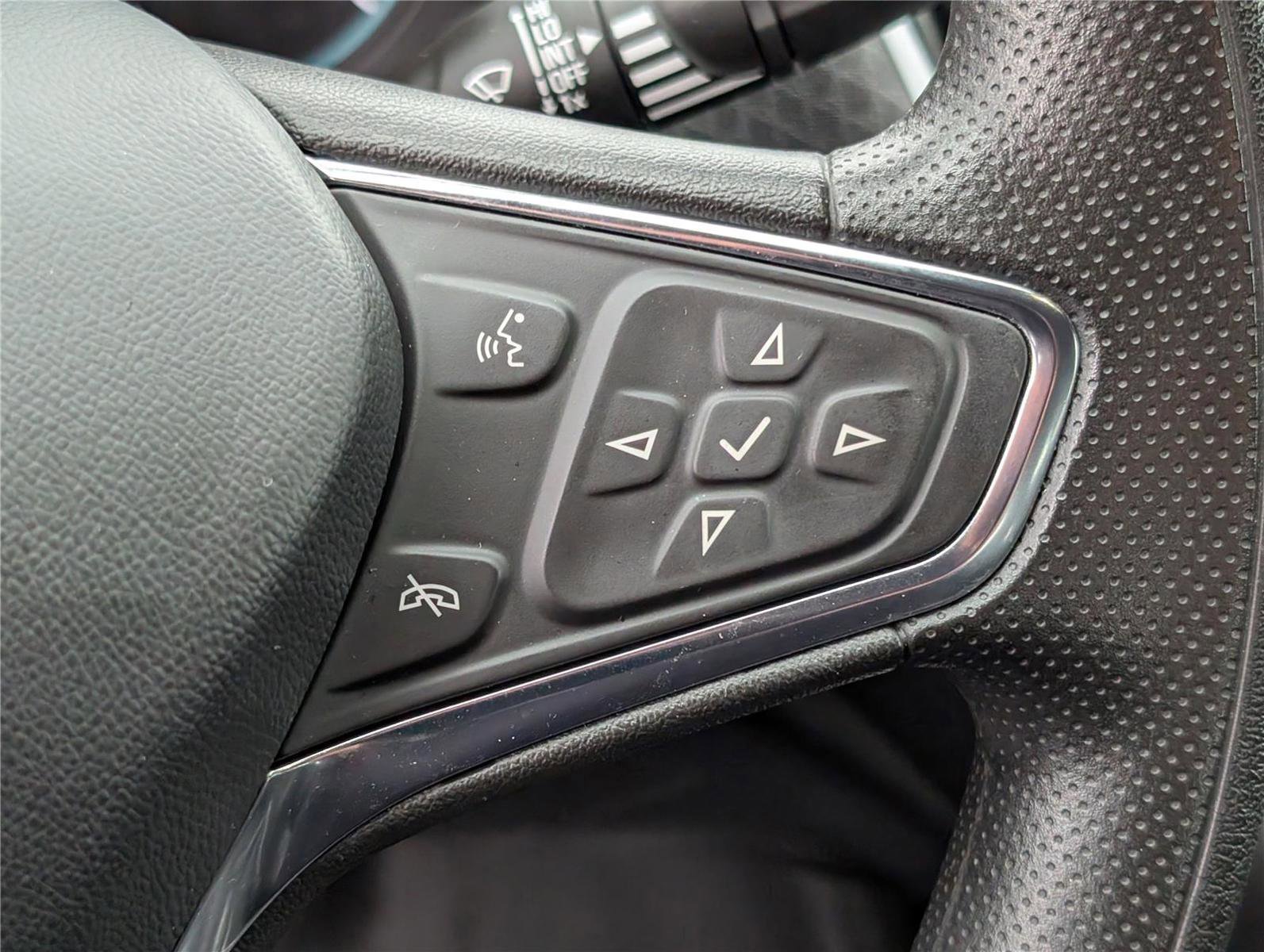 Used 2024 Chevrolet Malibu LT image 23