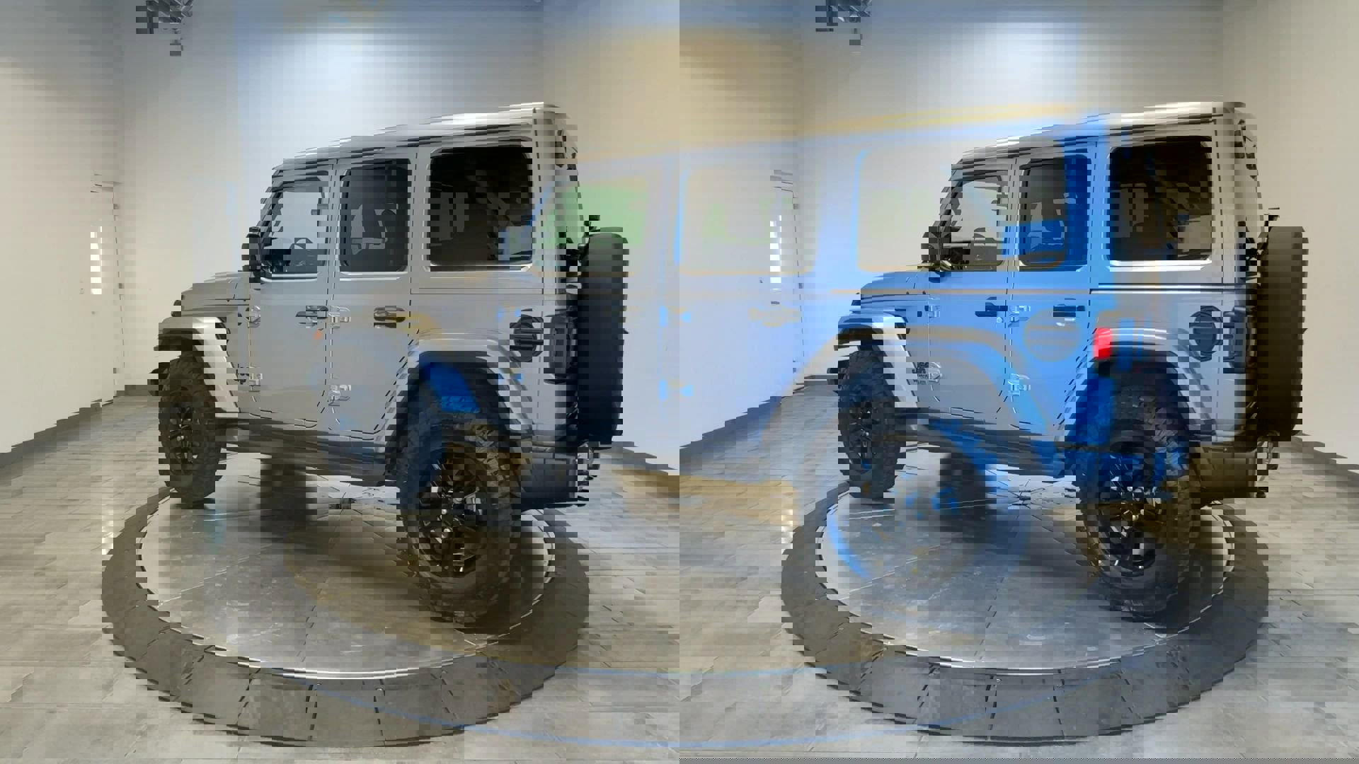 Used 2021 Jeep Wrangler Unlimited Sahara image 6