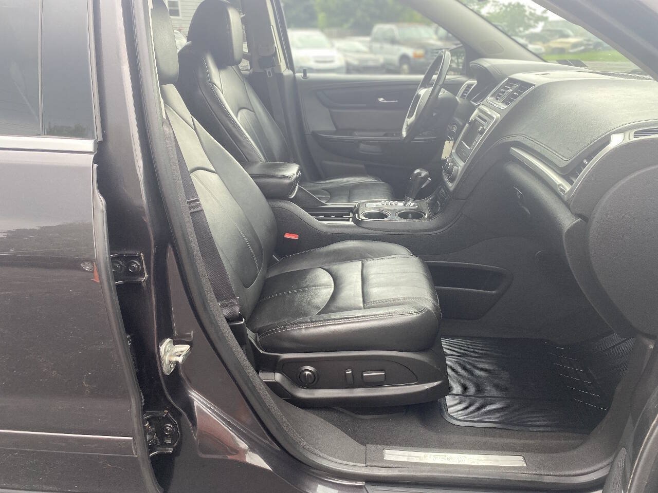 Used 2015 GMC Acadia SLT AWD/4WD image 10