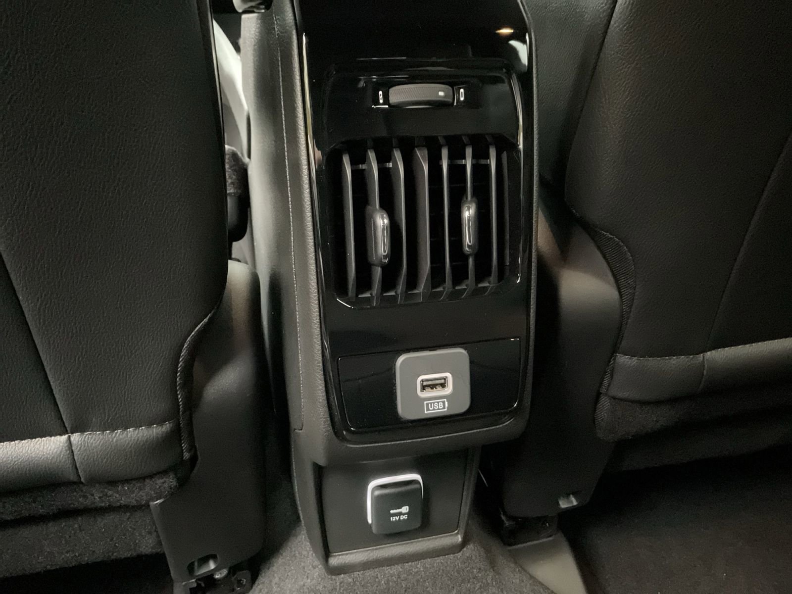 New 2026 Jeep Compass Limited AWD/4WD image 26