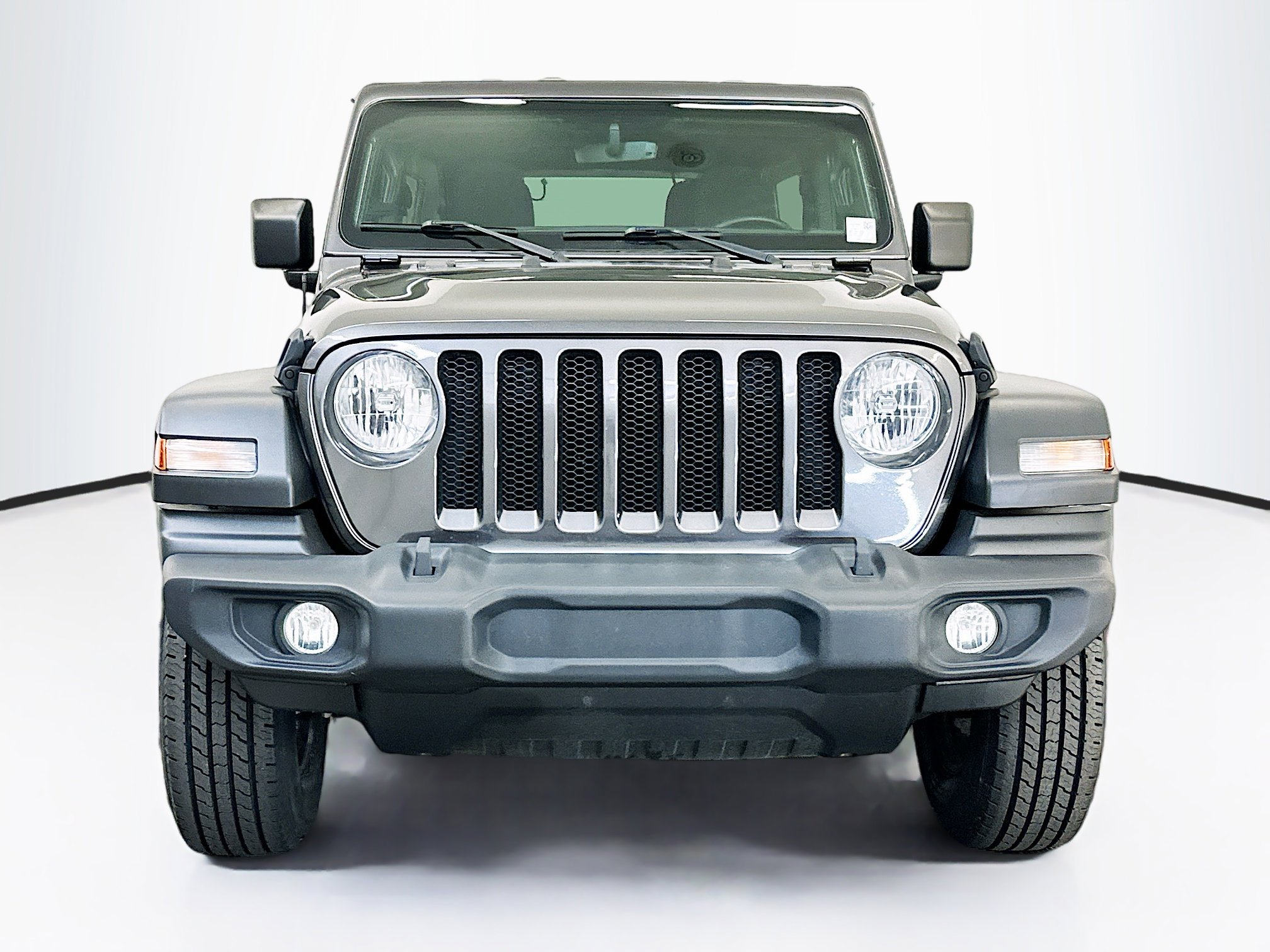 Used 2022 Jeep Wrangler Sport S image 2