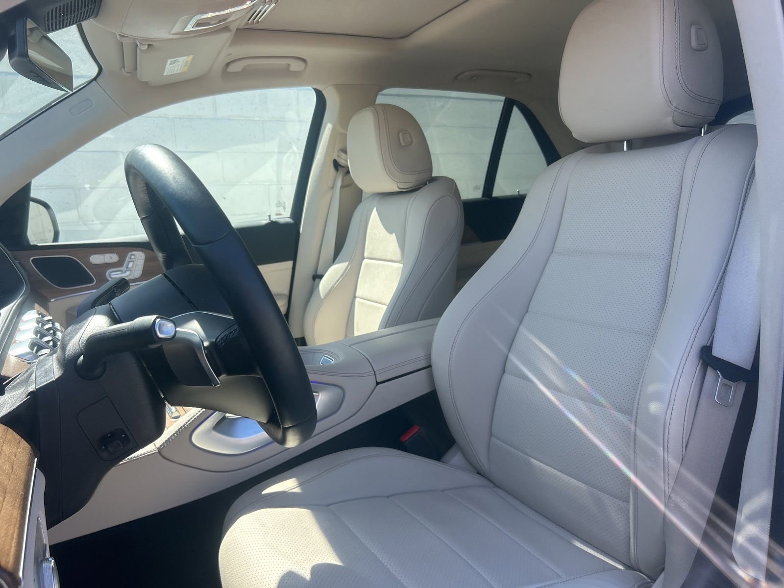 Used 2025 Mercedes-Benz GLE 350 4MATIC image 12