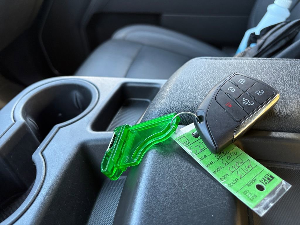 Used 2025 GMC Sierra 1500 SLT image 35