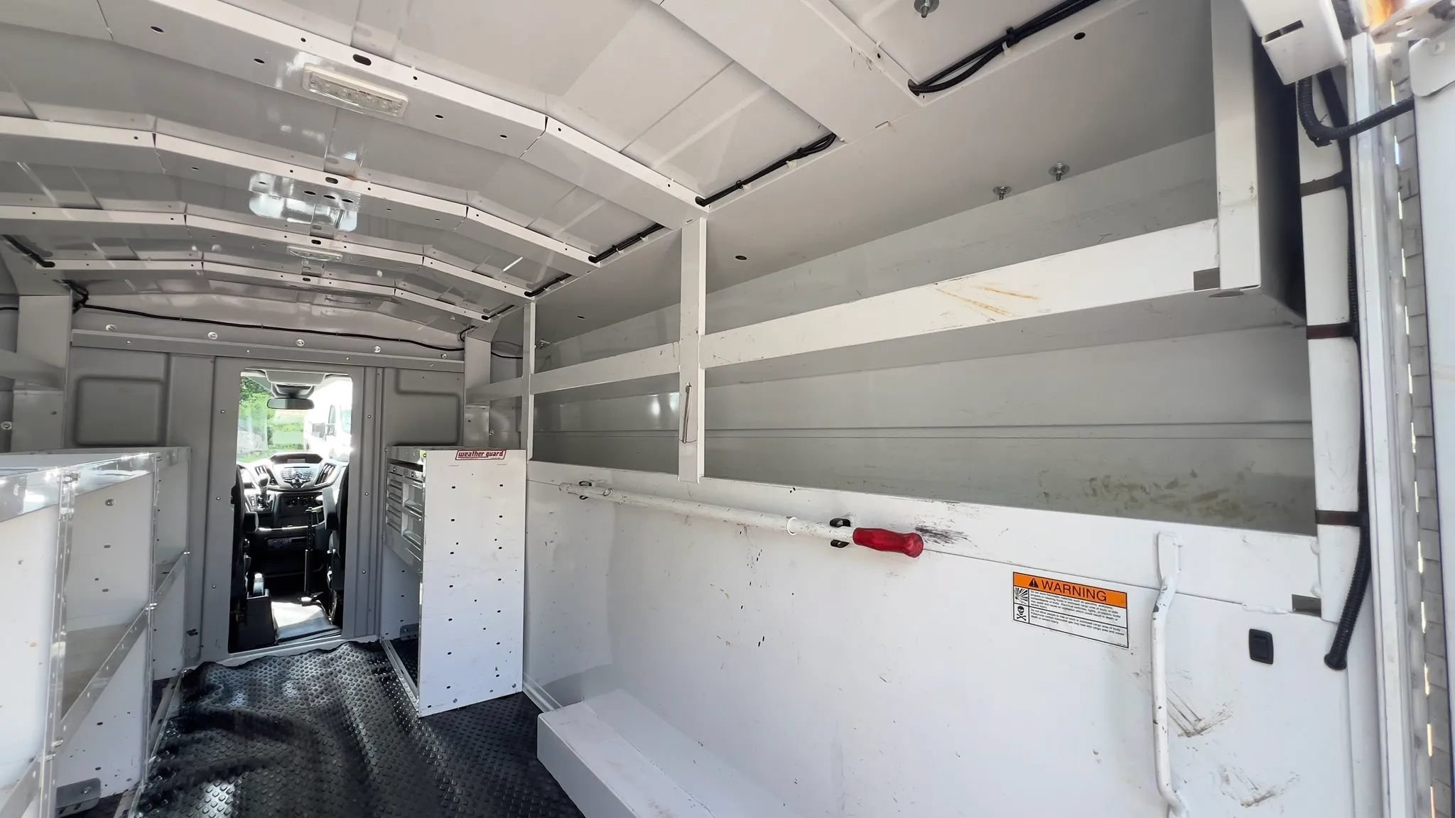 Used 2018 Ford Transit 350 138 DRW w/ Interior Upgrade Package RWD image 15
