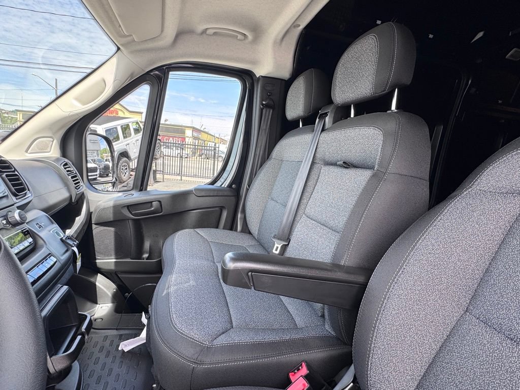 New 2026 RAM ProMaster 2500 FWD image 18