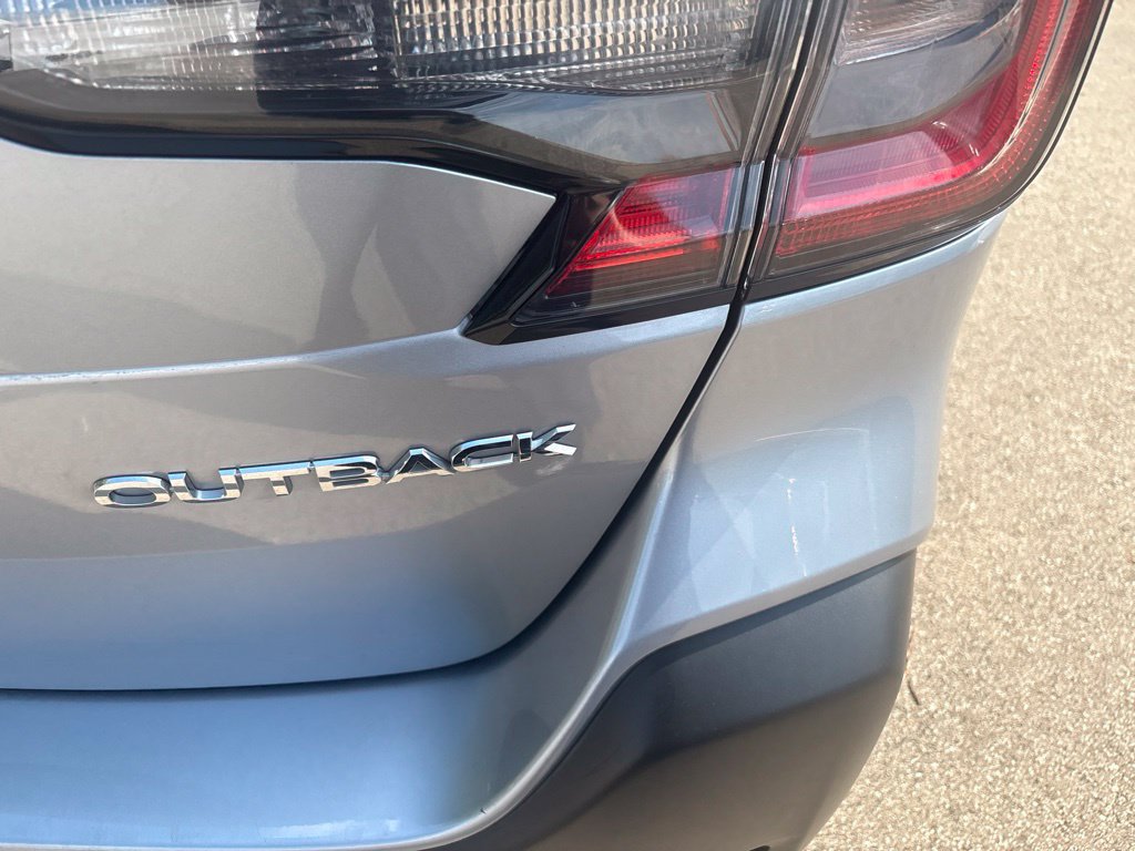 Certified 2024 Subaru Outback Limited AWD/4WD image 9