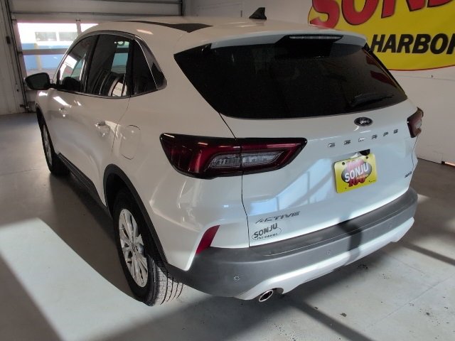 Used 2023 Ford Escape Active w/ Tech Pack #2 image 3