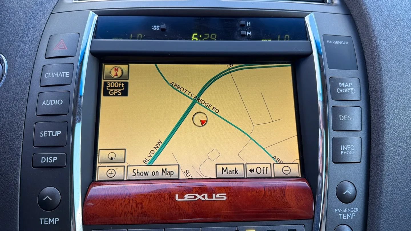 Used 2010 Lexus ES 350 FWD image 17