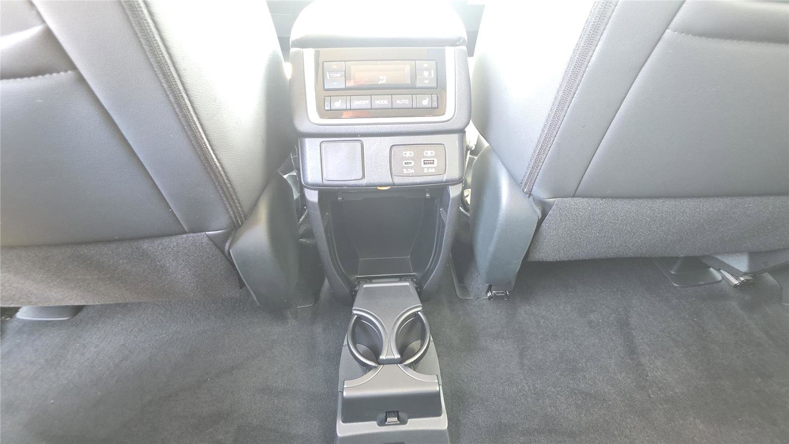 Used 2023 Subaru Ascent Limited AWD/4WD image 10