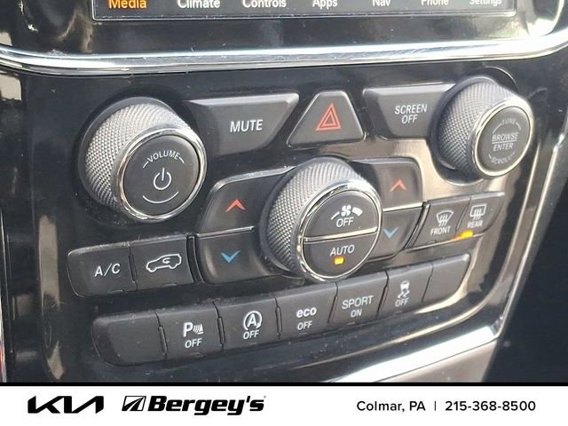 Used 2020 Jeep Grand Cherokee Altitude image 18