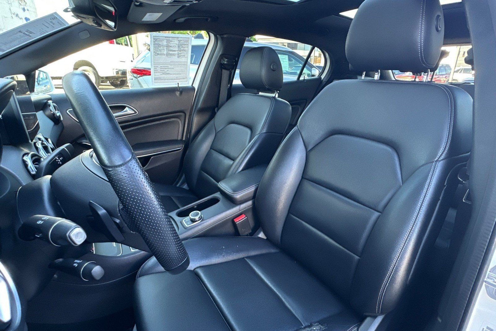 Used 2020 Mercedes-Benz GLA 250 4MATIC image 5