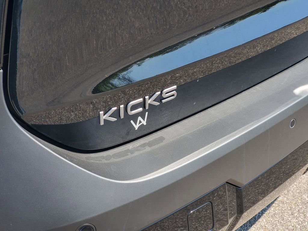 New 2026 Nissan Kicks SV AWD/4WD image 8
