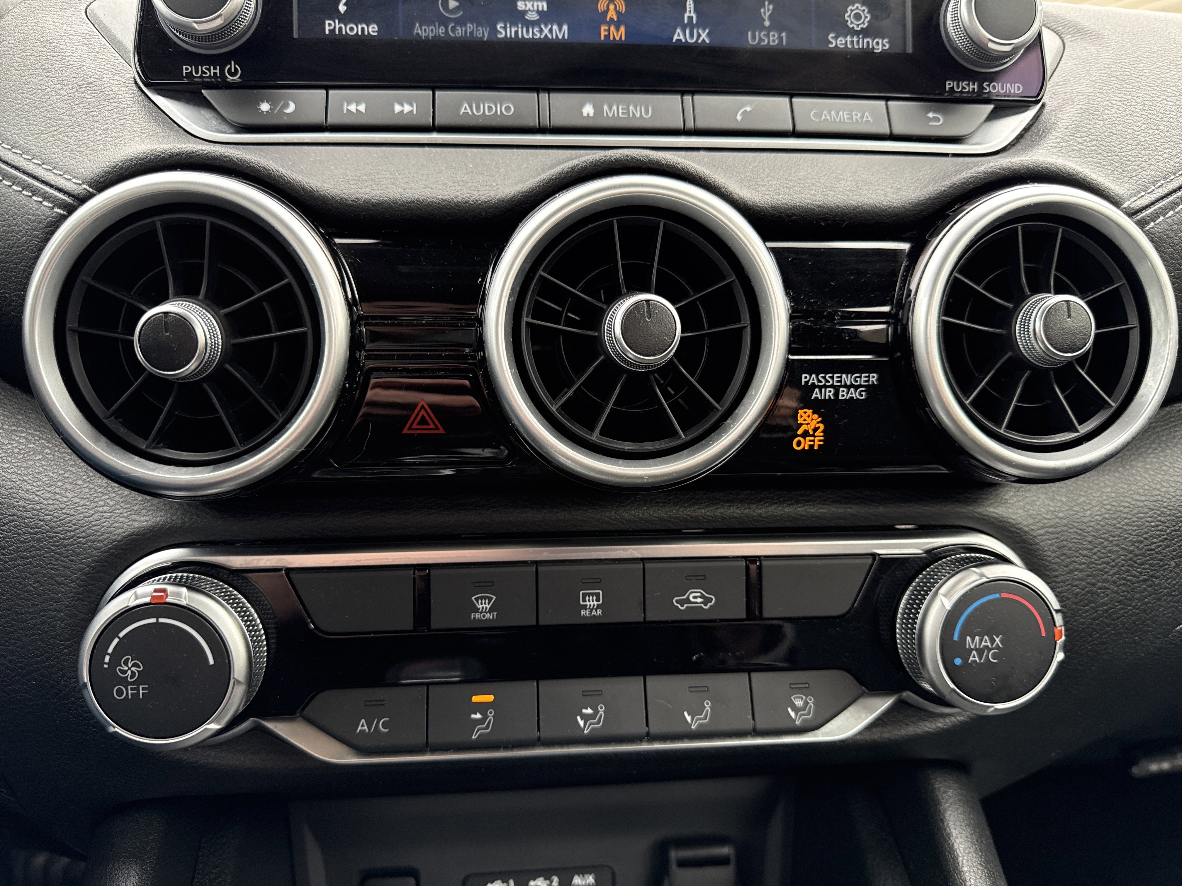 Used 2024 Nissan Sentra SV image 22