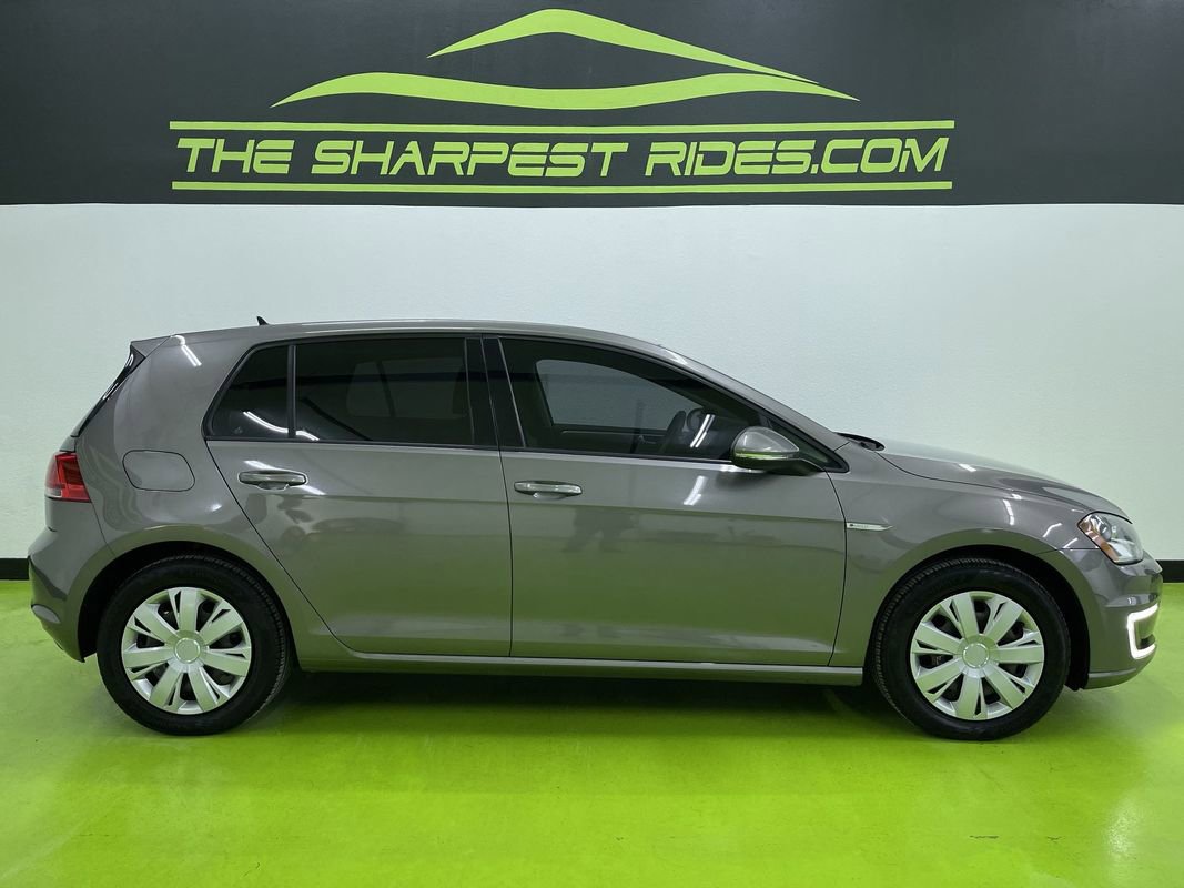 Used 2015 Volkswagen e-Golf Limited Edition image 11