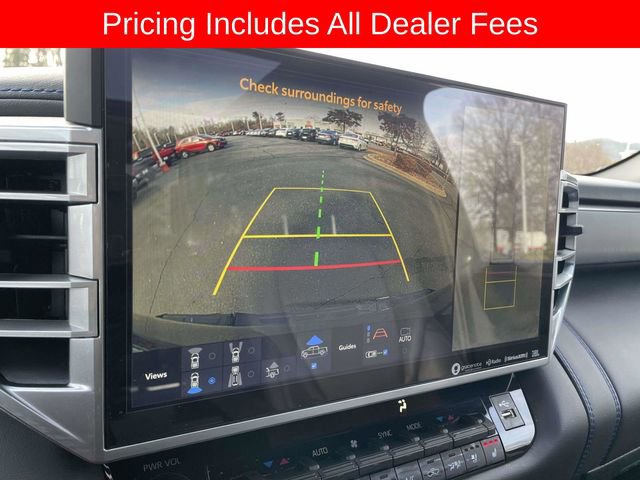Used 2024 Toyota Tundra Platinum AWD/4WD image 29