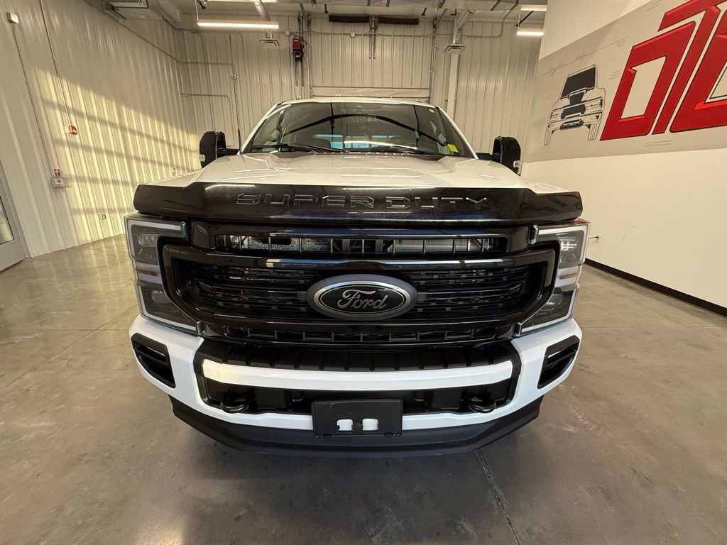 Used 2022 Ford F250 Lariat w/ Black Appearance Pkg image 16
