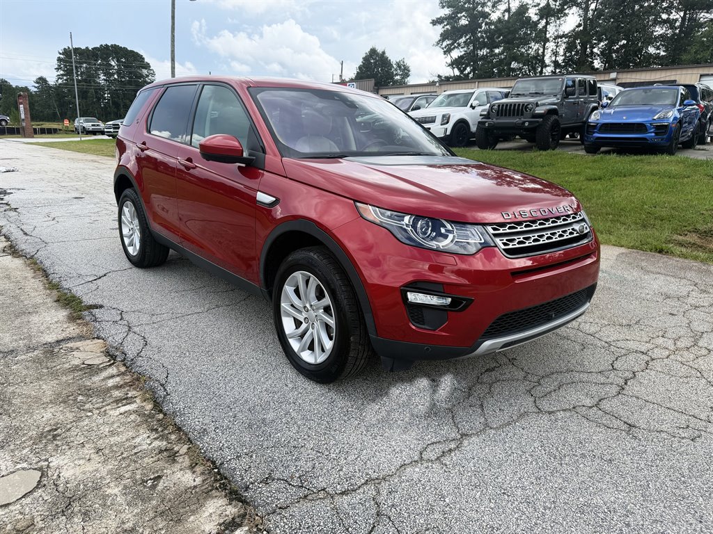 Used 2018 Land Rover Discovery Sport HSE AWD/4WD image 5