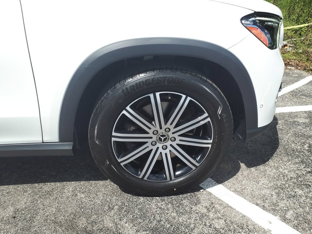 Certified 2025 Mercedes-Benz GLE 450e 4MATIC image 9