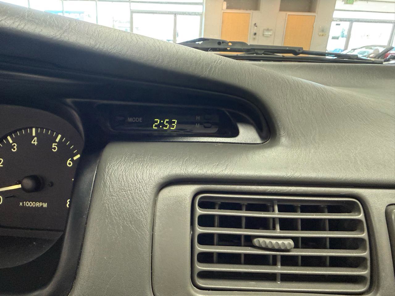 Used 2000 Toyota Camry CE FWD image 25
