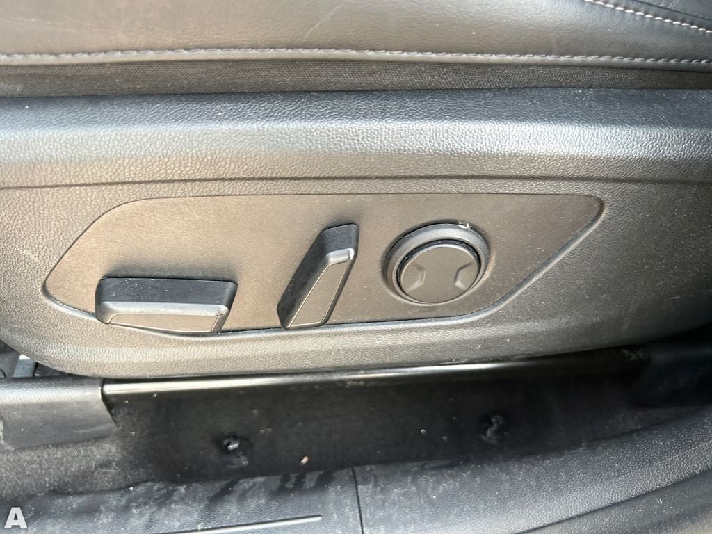 Used 2023 Kia Sorento EX FWD image 18