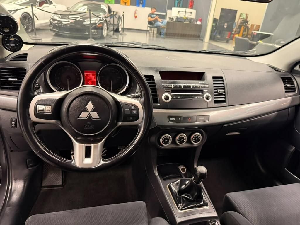 Used 2008 Mitsubishi Lancer Evolution GSR AWD/4WD image 7