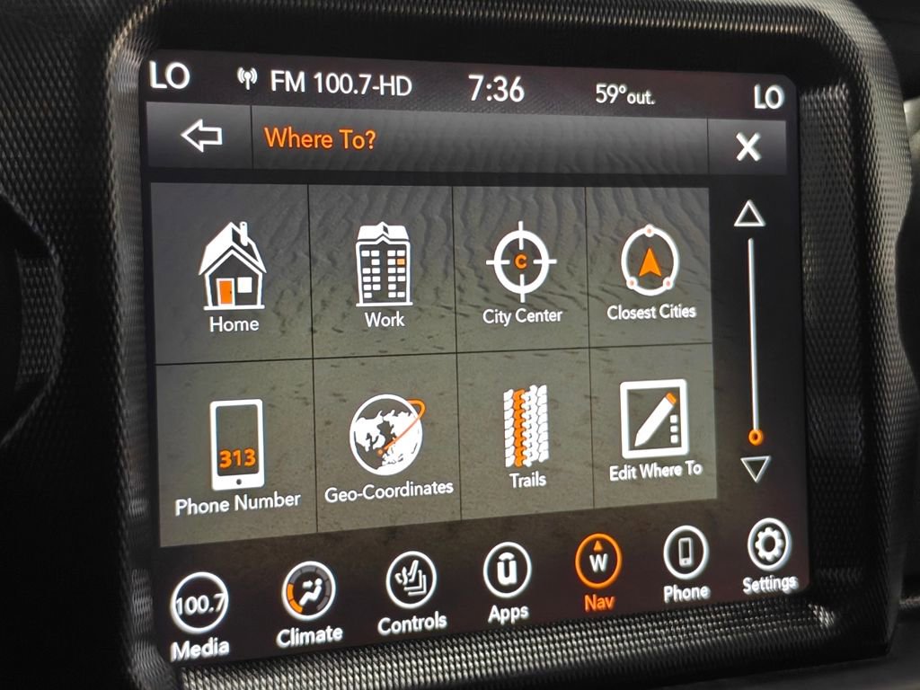 Used 2023 Jeep Gladiator Willys image 35