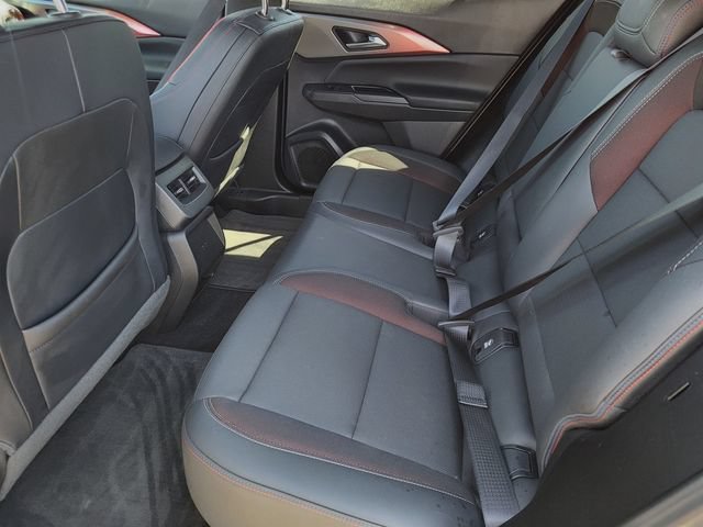 Certified 2024 Chevrolet Equinox EV RS FWD image 11