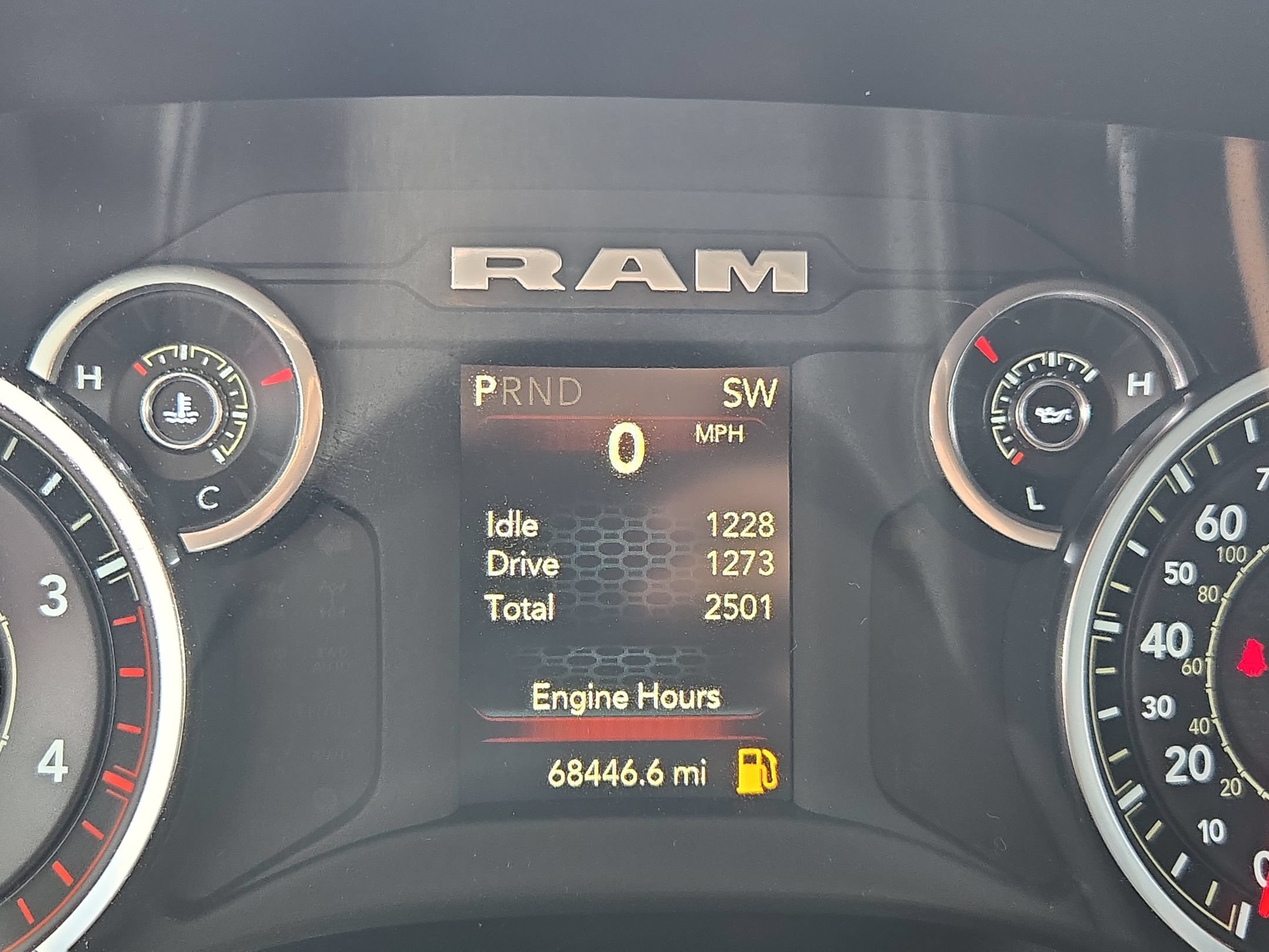 Used 2024 RAM 2500 Big Horn w/ Off Road Package AWD/4WD image 29