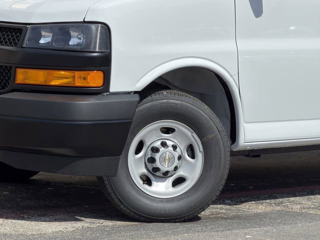 New 2026 Chevrolet Express 2500 Extended w/ Driver Convenience Package RWD image 8