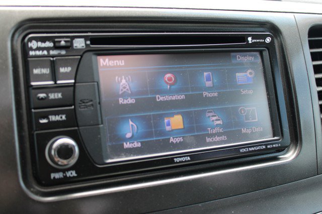 Used 2013 Toyota Sienna XLE FWD image 14