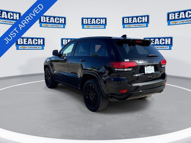 Used 2021 Jeep Grand Cherokee Laredo X AWD/4WD image 6