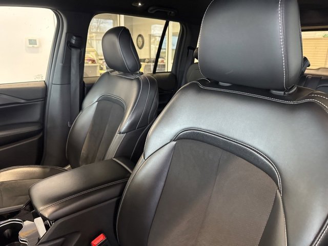 Used 2023 Jeep Grand Cherokee Altitude image 20