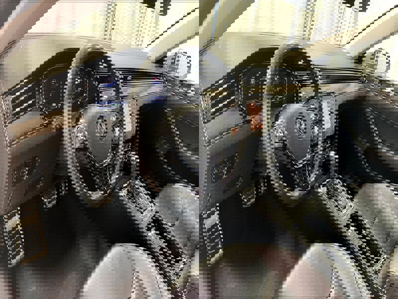 Used 2020 Volkswagen Arteon SEL image 8