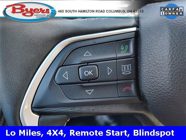 Used 2024 Jeep Grand Cherokee Laredo image 20