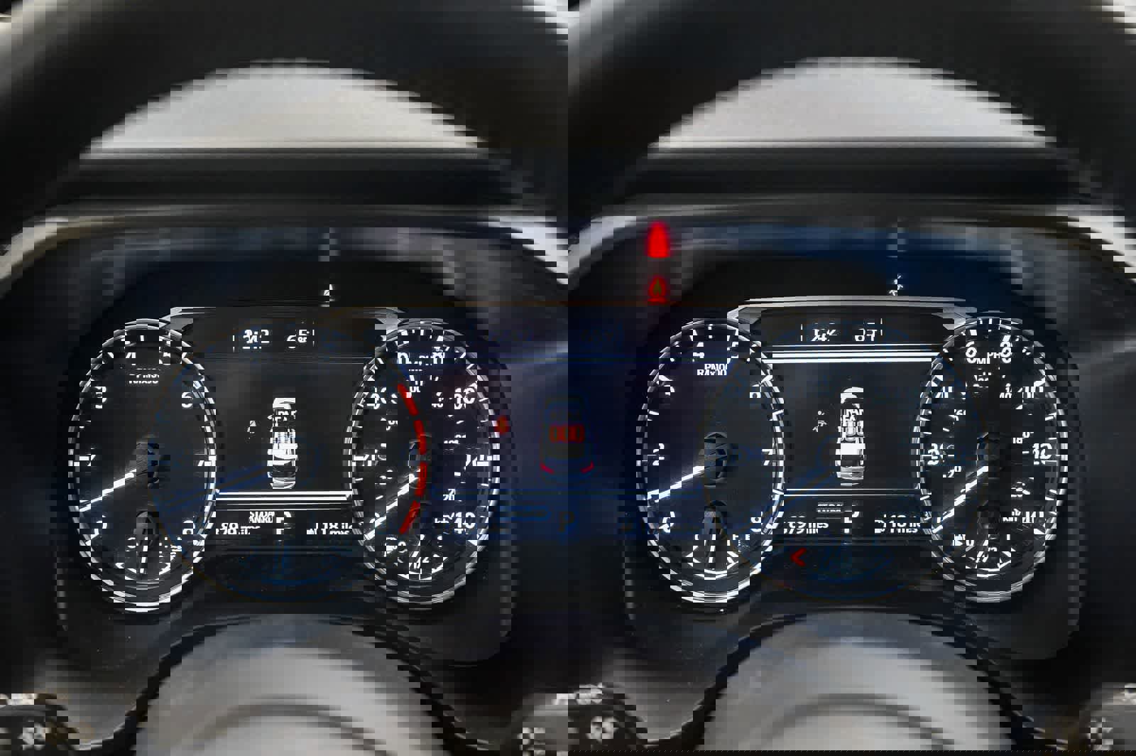 Used 2024 Nissan Rogue SV w/ SV Premium Package image 25