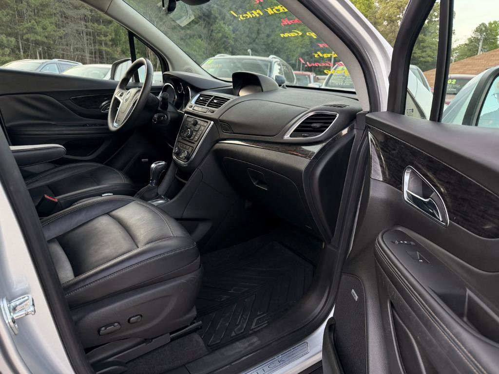 Used 2015 Buick Encore Leather FWD image 19