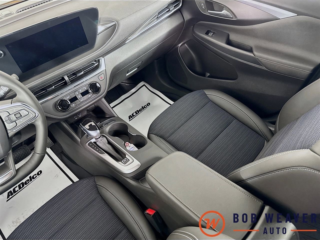 Used 2025 Buick Envista Sport Touring w/ Convenience I Package FWD image 28