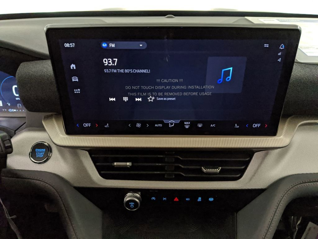 New 2025 Ford Explorer Active image 14