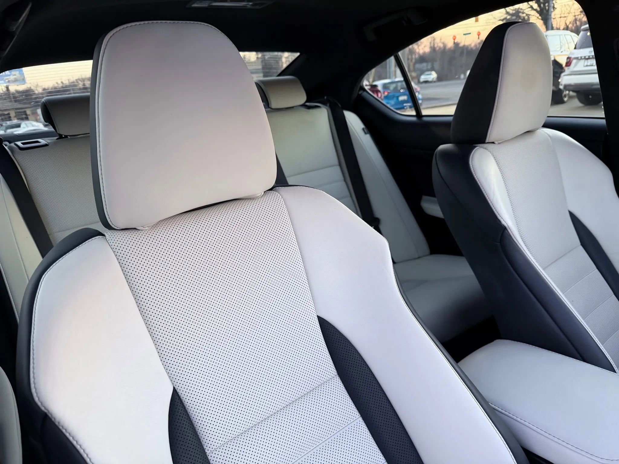 Used 2022 Lexus IS 350 F Sport image 17