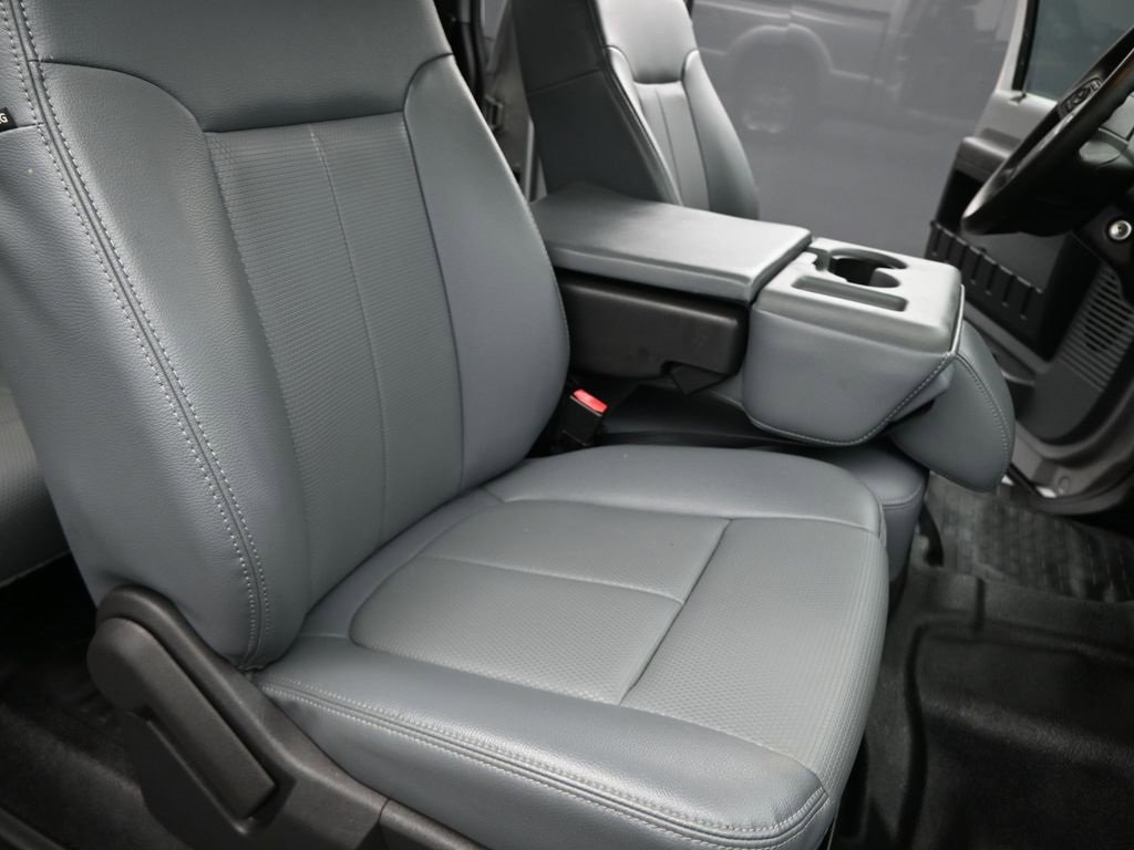 Used 2016 Ford F250 XL w/ Power Equipment Group image 23