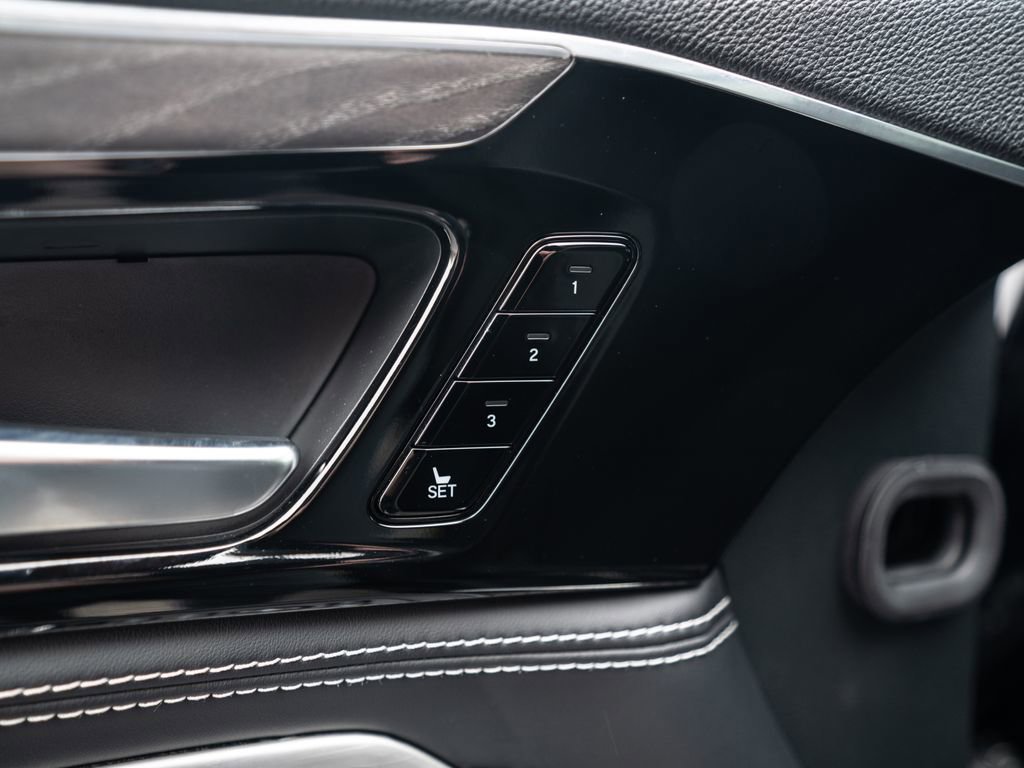 Certified 2023 Acura MDX SH-AWD w/ Advance Package image 27