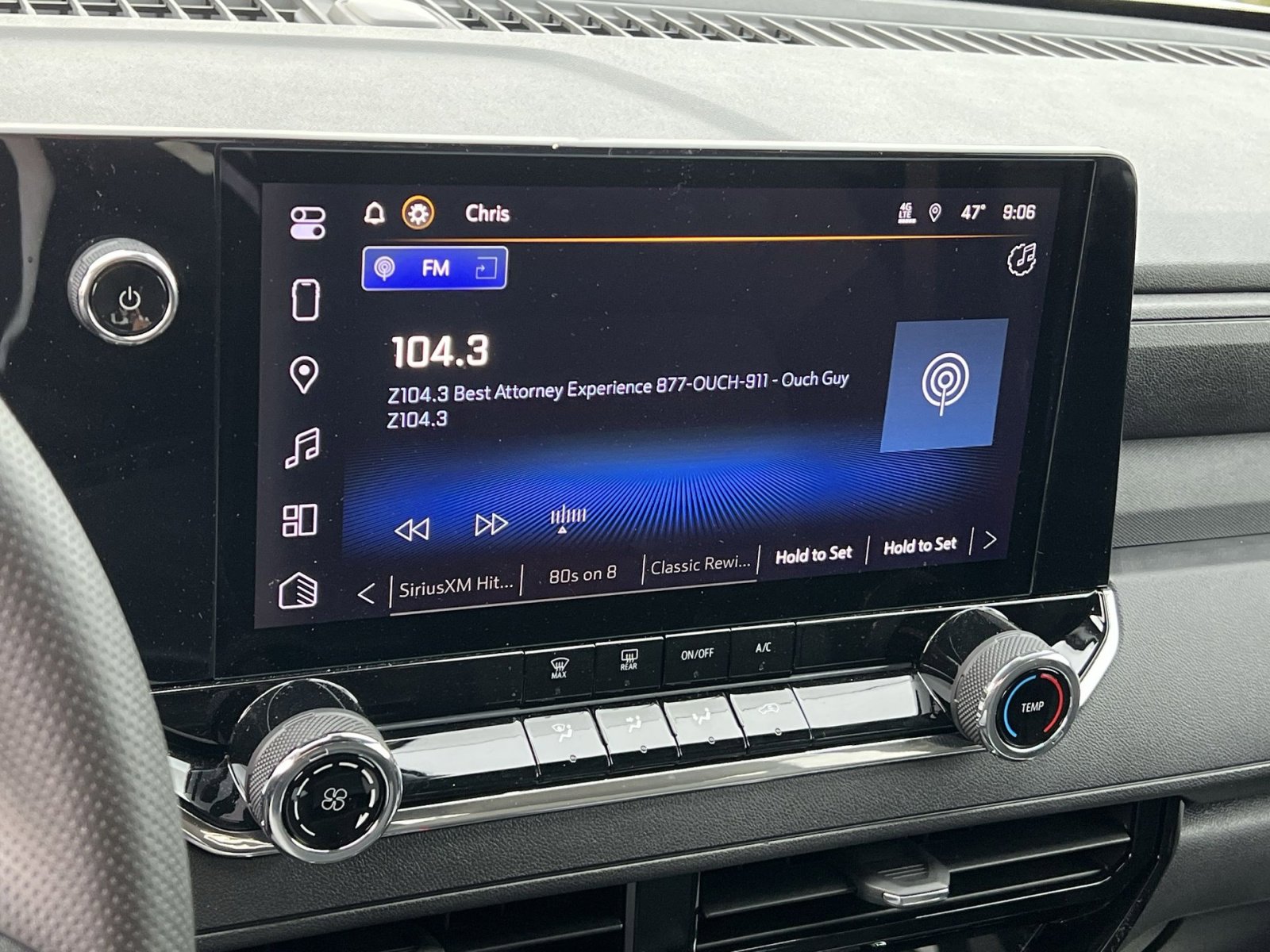 Used 2024 Chevrolet Colorado W/T image 18