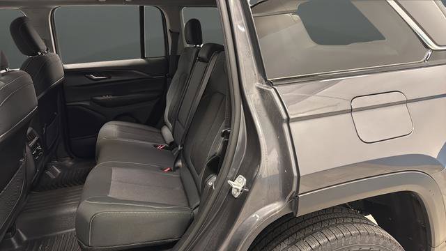 Certified 2023 Jeep Grand Cherokee Laredo image 22