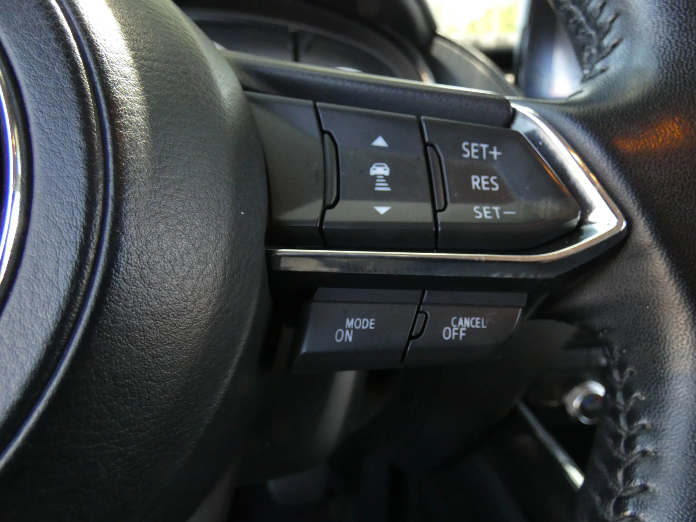 Used 2019 MAZDA CX-9 Touring image 62