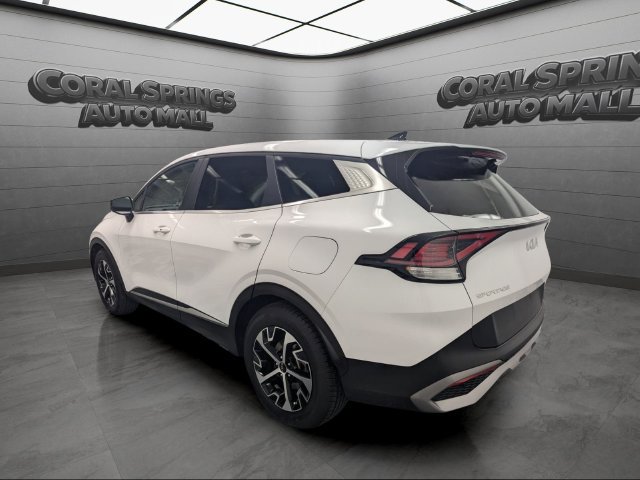 Used 2023 Kia Sportage EX FWD image 5