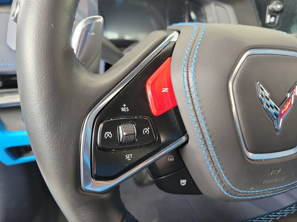 Used 2022 Chevrolet Corvette Stingray Premium Cpe w/ Battery Protection Package RWD image 21