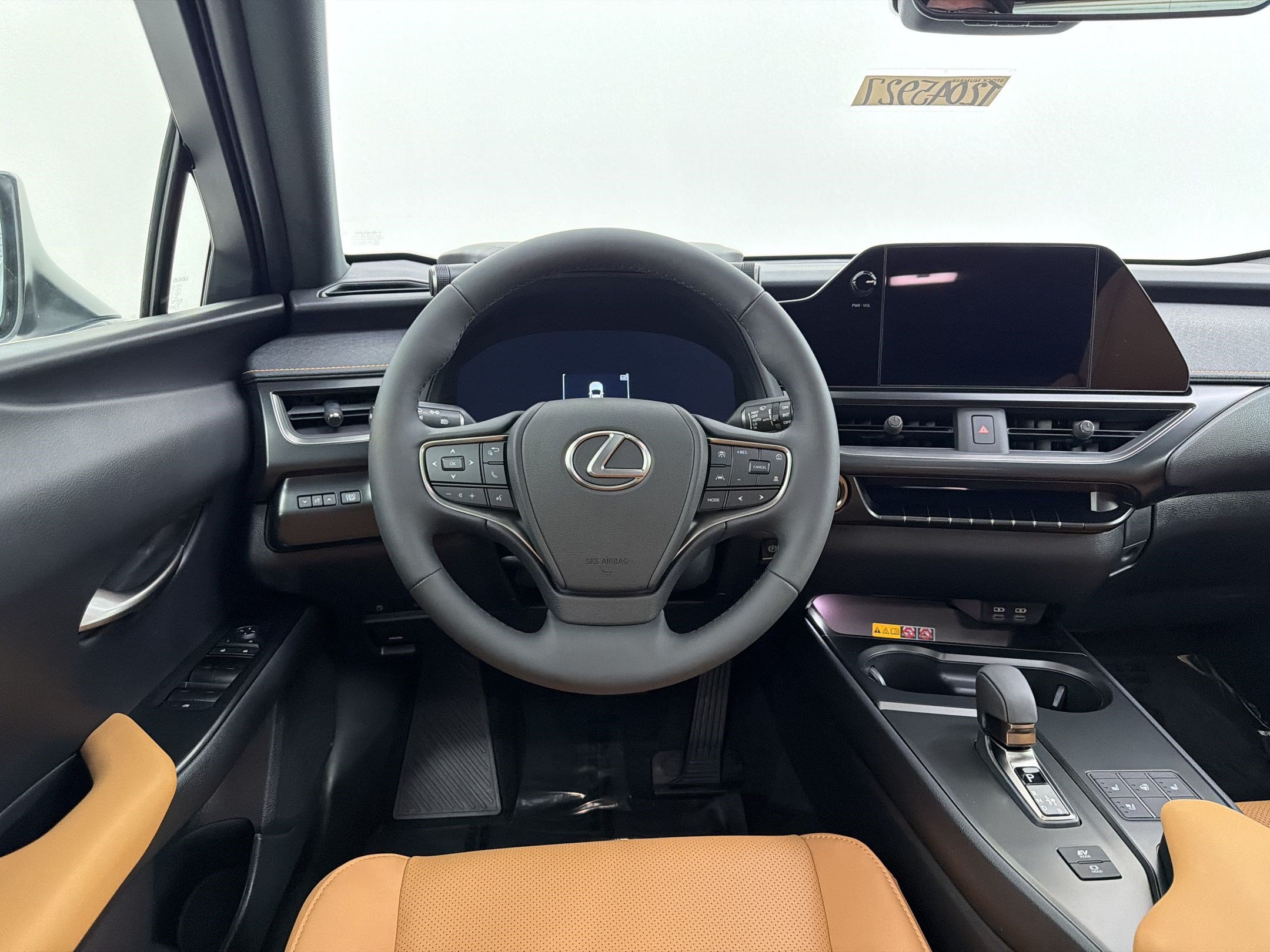 New 2026 Lexus UX 300h FWD image 29