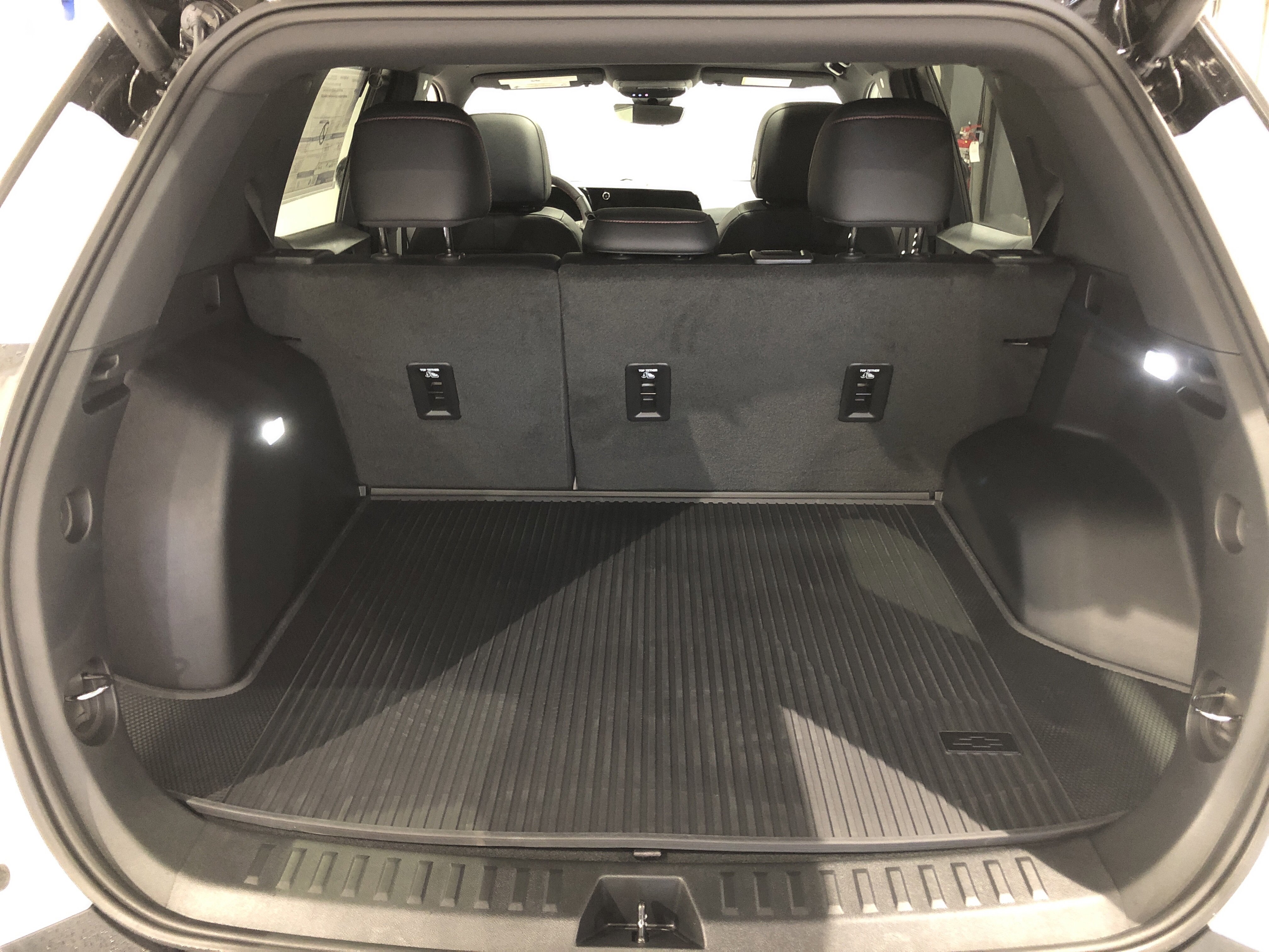 New 2026 Chevrolet Equinox RS w/ Convenience Package III image 6