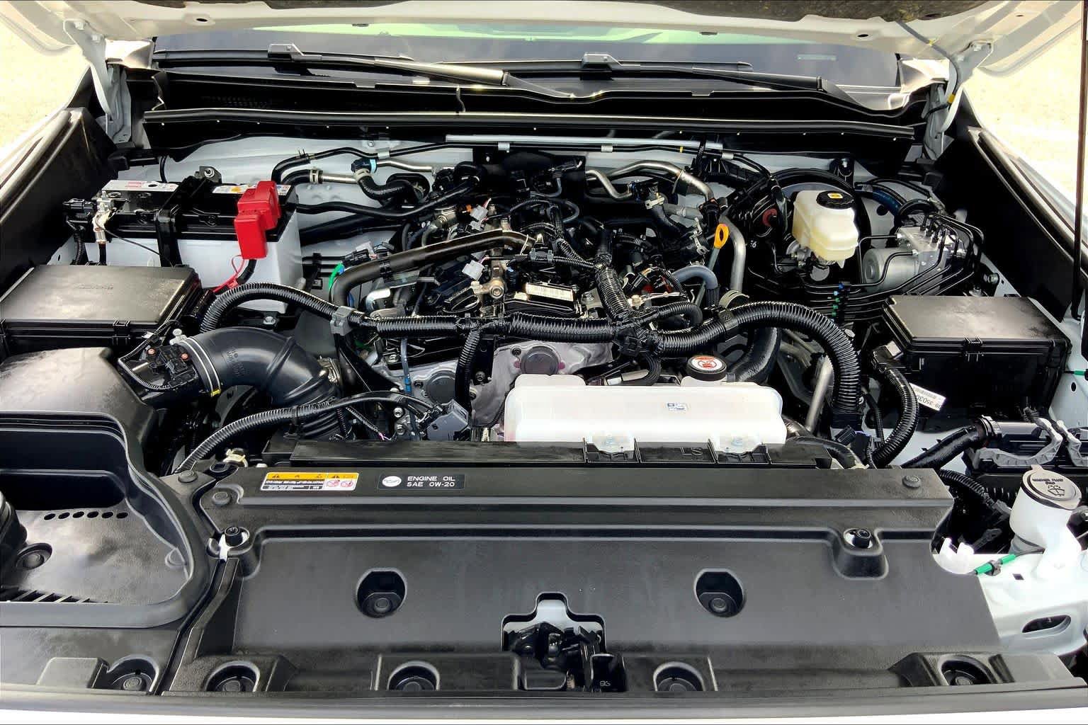 Certified 2025 Toyota 4Runner Limited AWD/4WD image 31