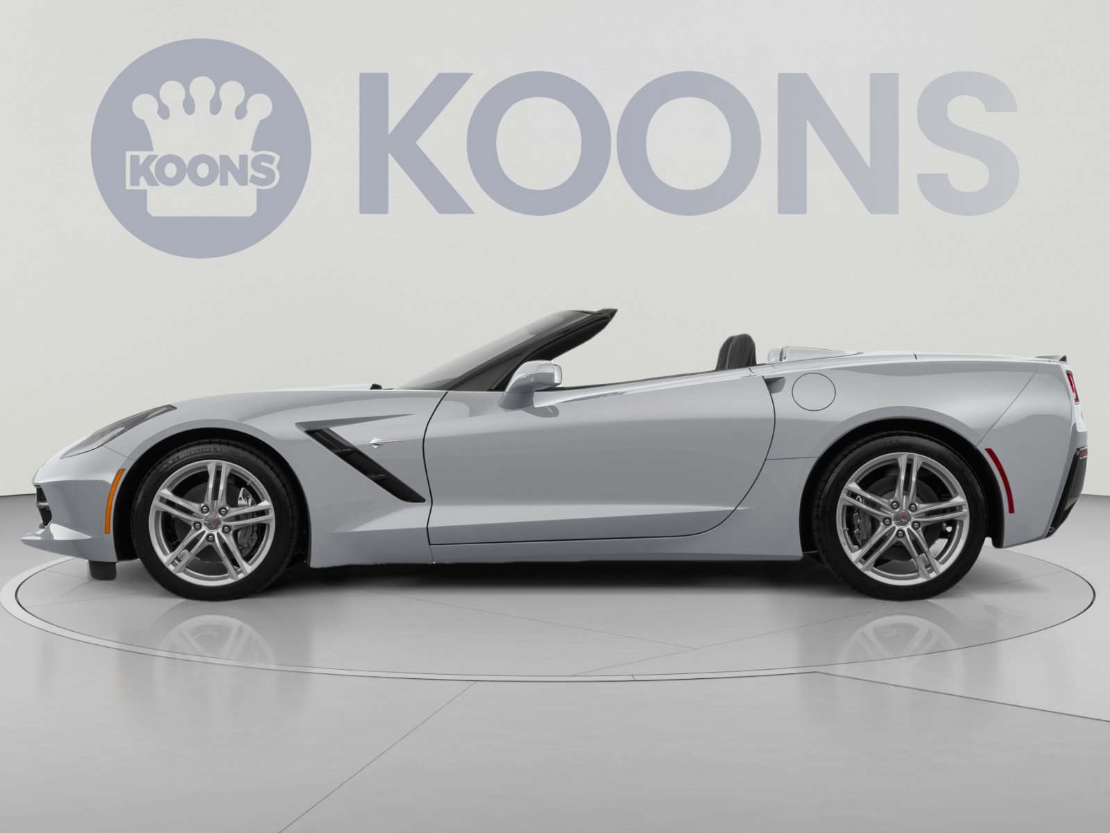 Used 2016 Chevrolet Corvette Stingray Coupe w/ 3LT Preferred Equipment Group RWD image 2